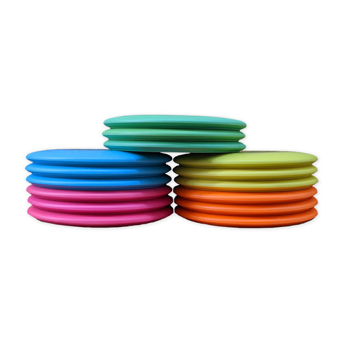 Upgrade your arsenal: 15-disc golf disc pack for all skill levels. 